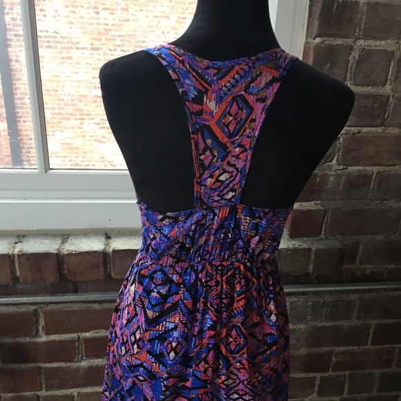 Racerback patterned dress - Picture 3 of 3